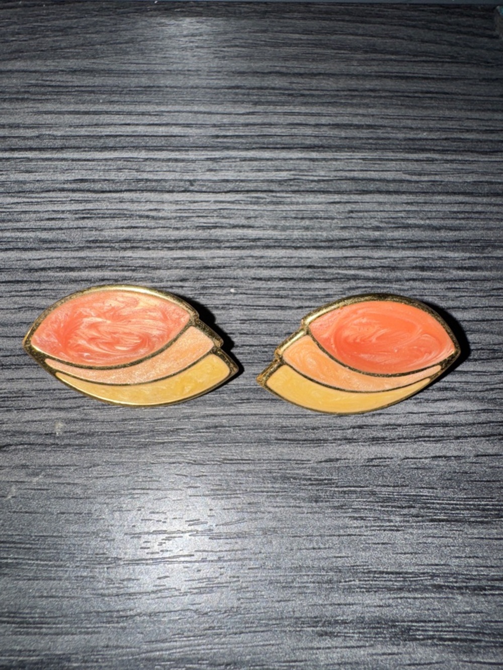 Vintage | Coral Leaf 🍂 & gold clip-on Earrings sets